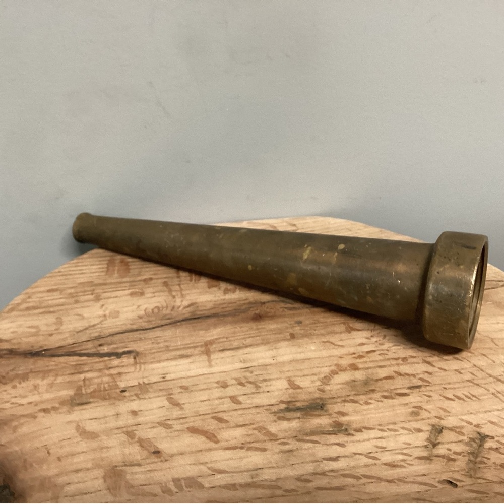 🟡 Vintage Elkhart Brass Mtg Co. Fireman’s Hose Nozzle - 10” Solid Brass w/seal - Picture 8 of 13